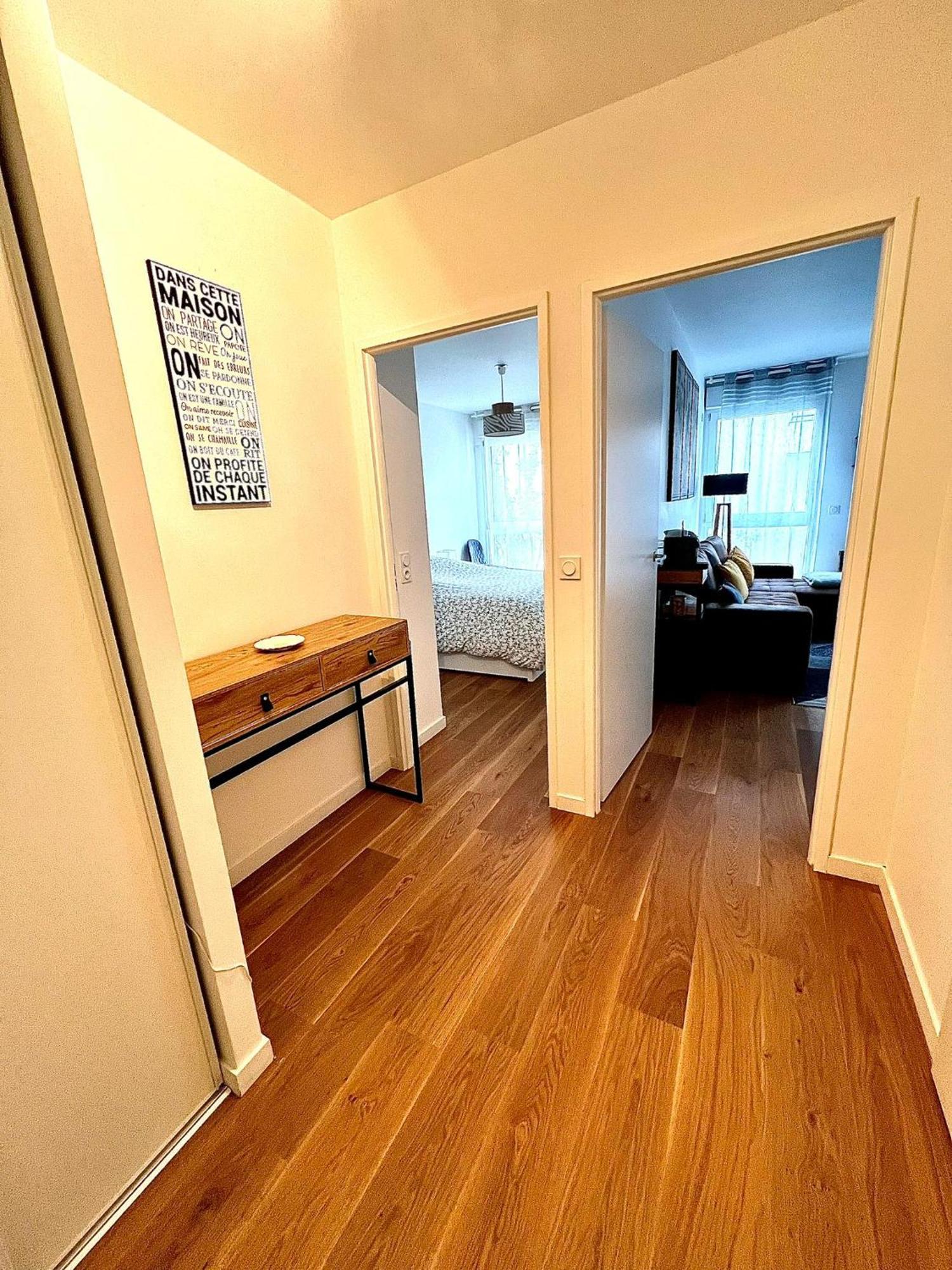 New & Serene 1-Bedroom Apart Near #Ladefenseparis #Parking&Fibre Suresnes Exterior foto